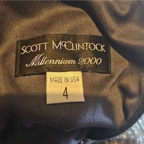 SCOTT MCCLINTOCK Millenium 2000 Gray/Silver Long Dress - Size 4 - Picture 10 of 11